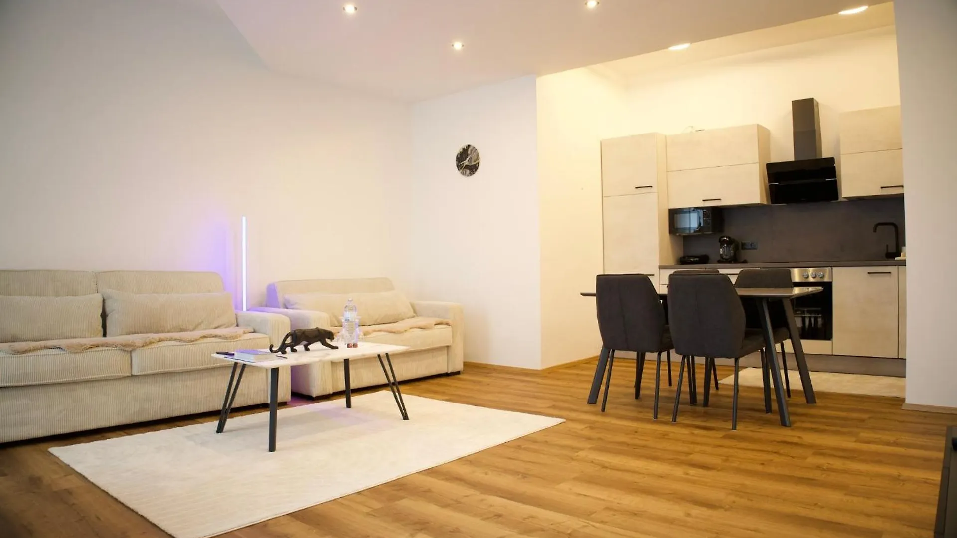 Dc Lofts I Modernes Loft In Der Stadt Salzburg Fuer Bis Zu 5 Personen